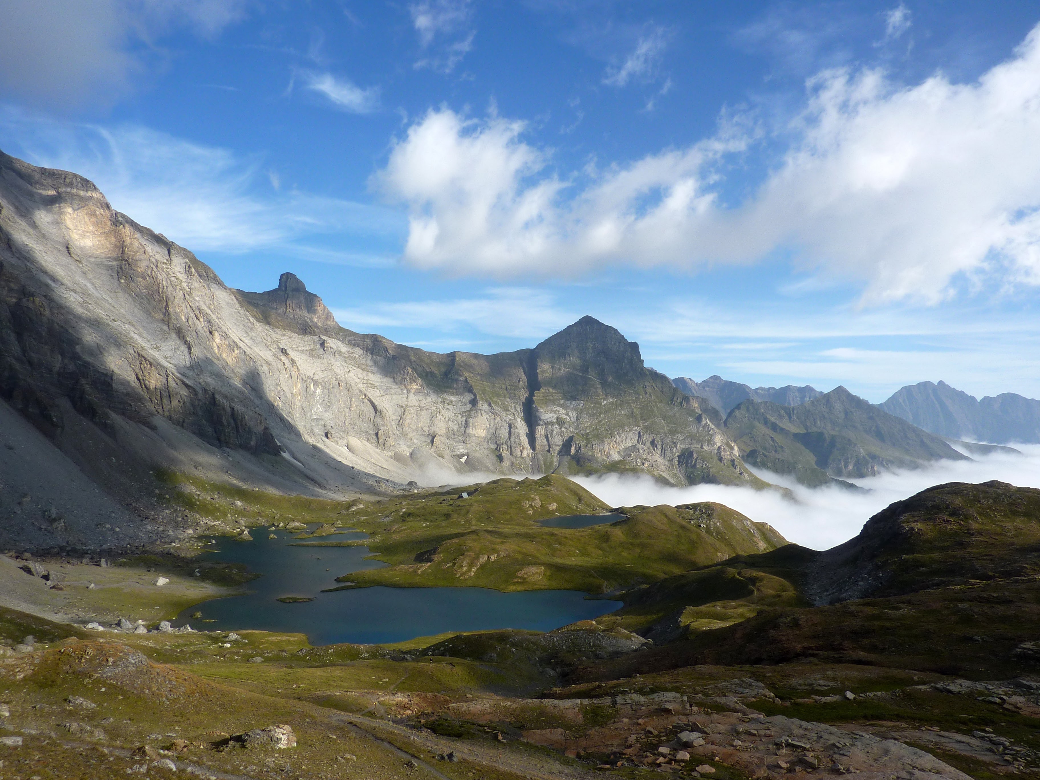 Lacs de Barroude et Pic Gerbats credit photo Charles Perrin ETE 2014